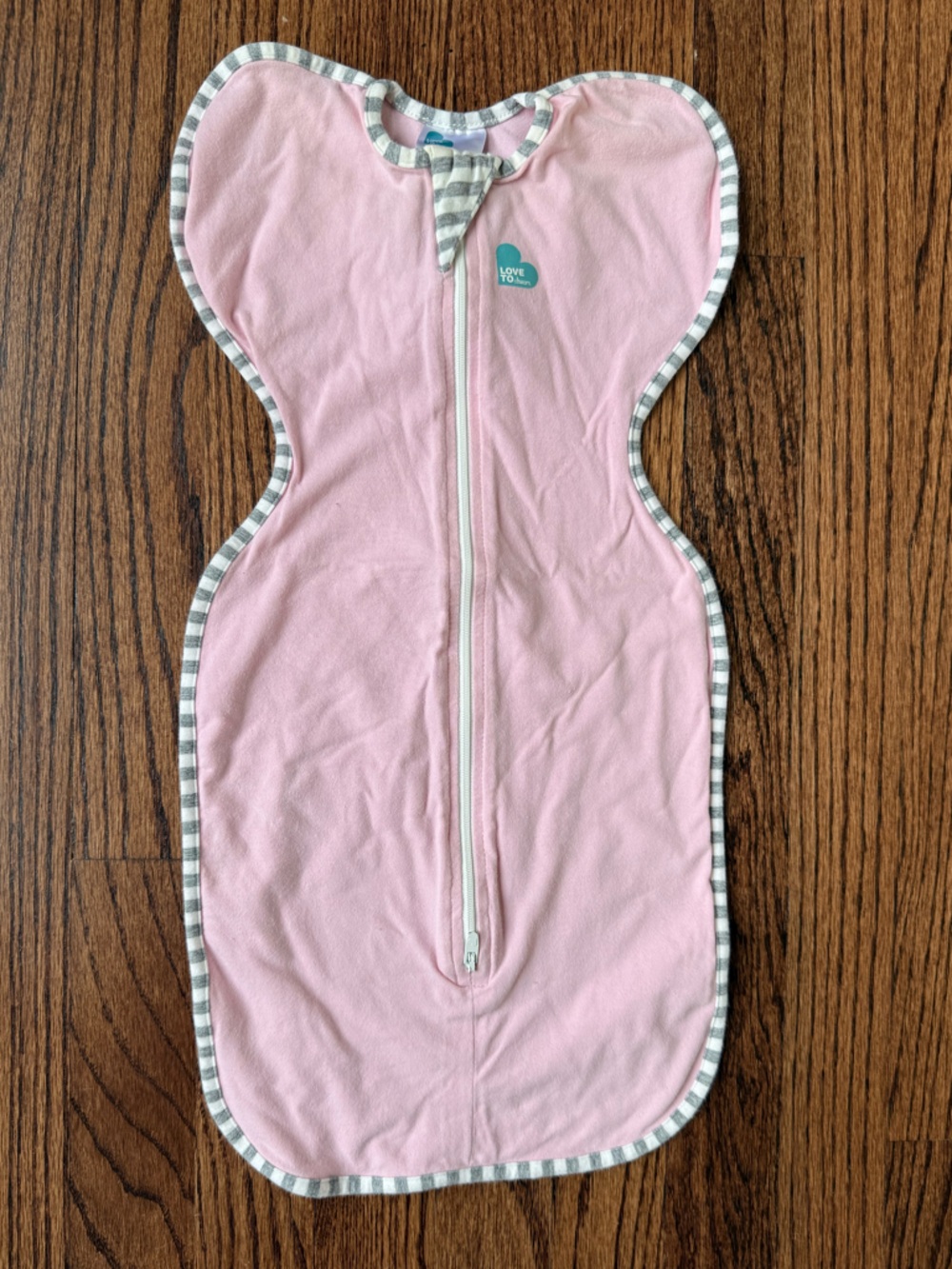 Love to dream Pink Swaddle Sleep Sack - Size Newborn (5-8.5lbs)